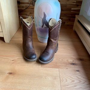 Ariat Size 10 Unbridled Roper Boot